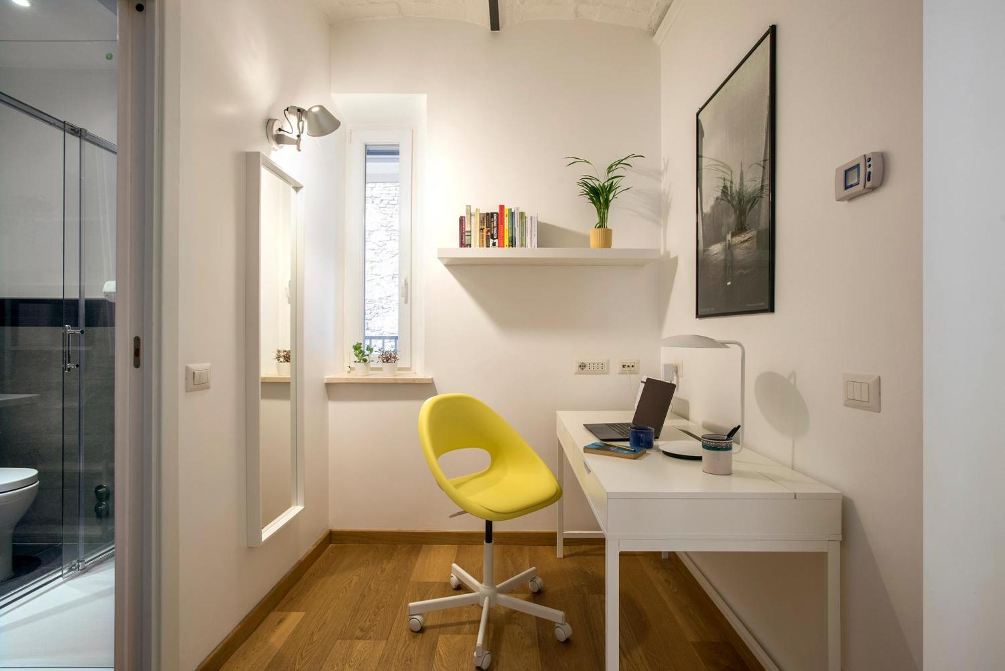 Lorenzo's Urban Escape * Rom